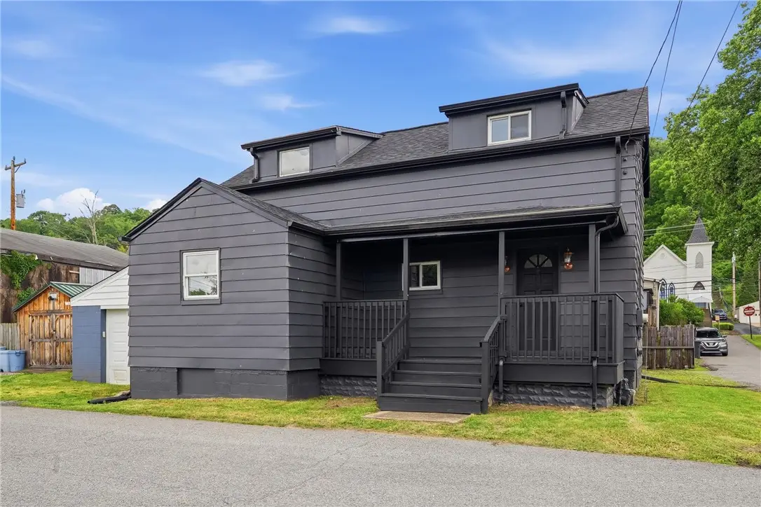601 Cherry Aly, South Heights, PA 15081 - #1