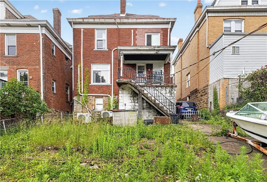 533 Bellaire Ave, Pittsburgh, PA 15226 - #2