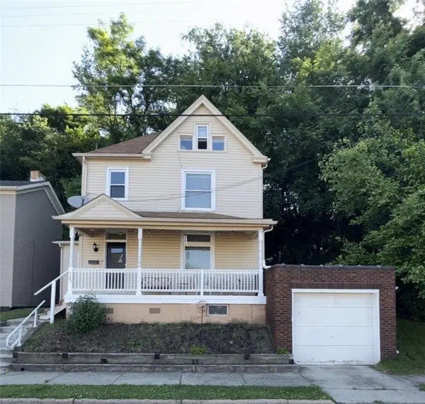 705 12th Ave, New Brighton, PA 15066