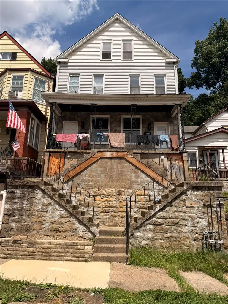 340-342 Kenney Ave, Pitcairn, PA 15140 - #1