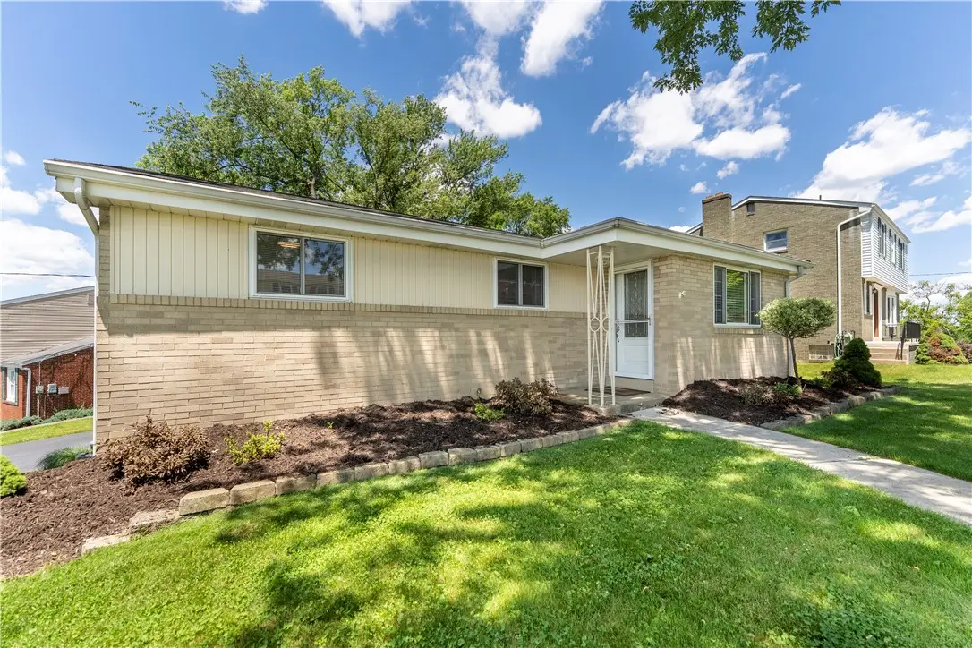 1296 Snee Dr, Pittsburgh, PA 15236 - #1