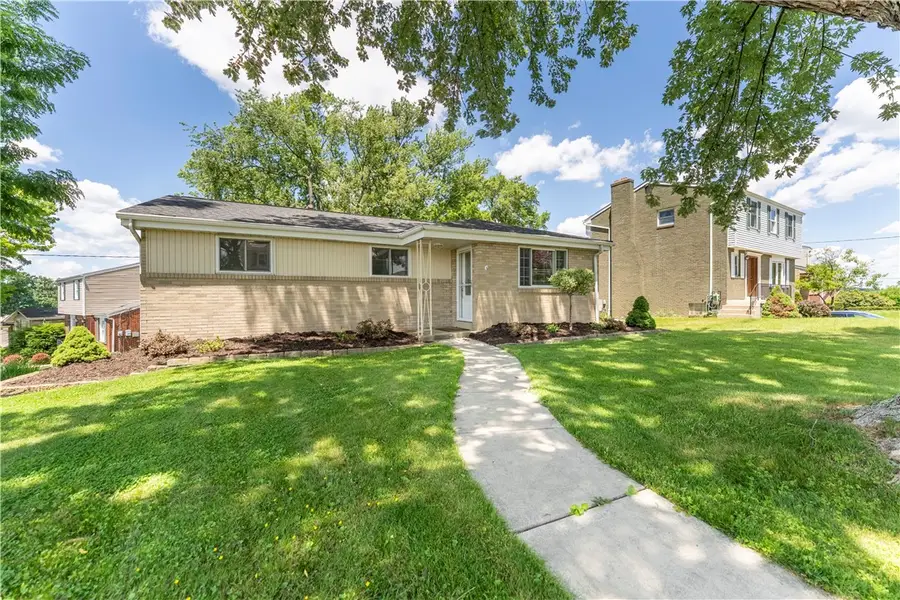 1296 Snee Dr, Pittsburgh, PA 15236 - #2