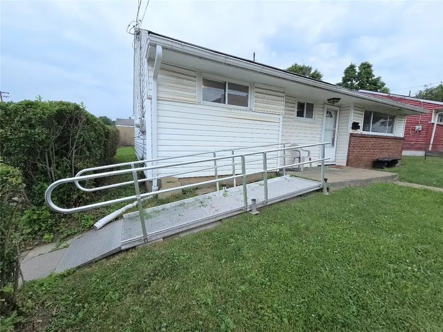 309 36th St, McKeesport, PA 15132 - #3