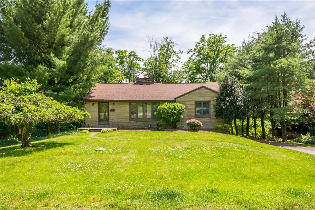 3229 Arapahoe Rd, Pittsburgh, PA 15241 - #1