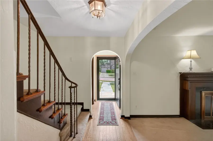 212 E Muntz, Butler, PA 16001 - #3