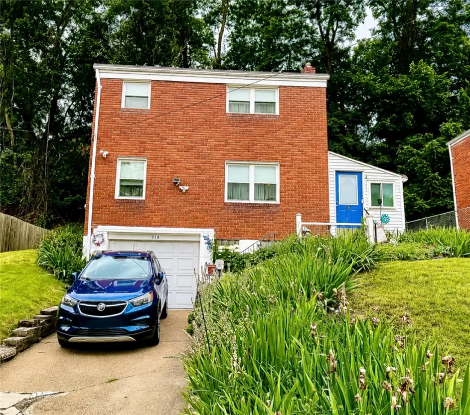 919 Millerdale St, Pittsburgh, PA 15201 - #1