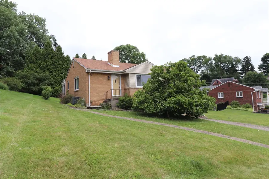 277 Oaklyn Rd, Bethel Park, PA 15102 - #3
