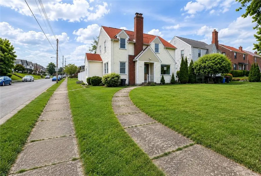 2201 Delaware Ave, New Castle, PA 16105 - #3