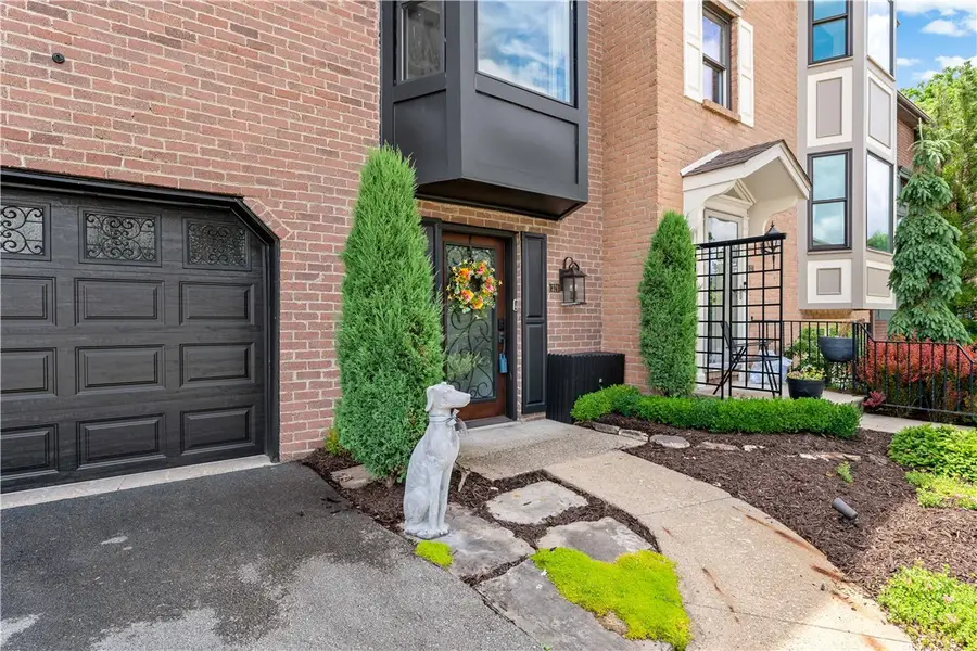 329 Nature Trail Ln, Murrysville, PA 15668 - #2