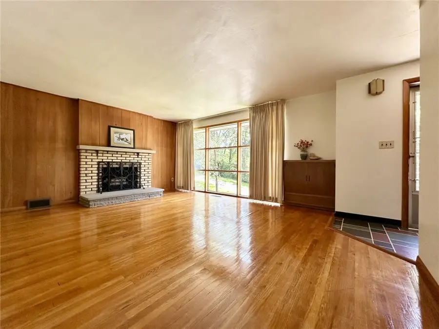 1235 Free Ln, Turtle Creek, PA 15145 - #3