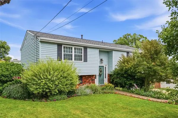 5038 Norman Ave, Finleyville, PA 15332