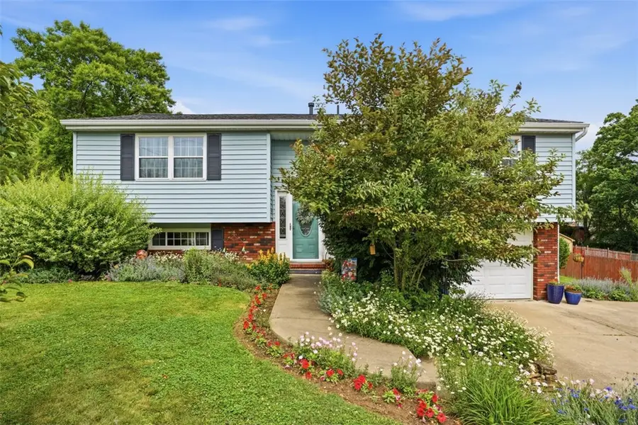 5038 Norman Ave, Finleyville, PA 15332 - #2