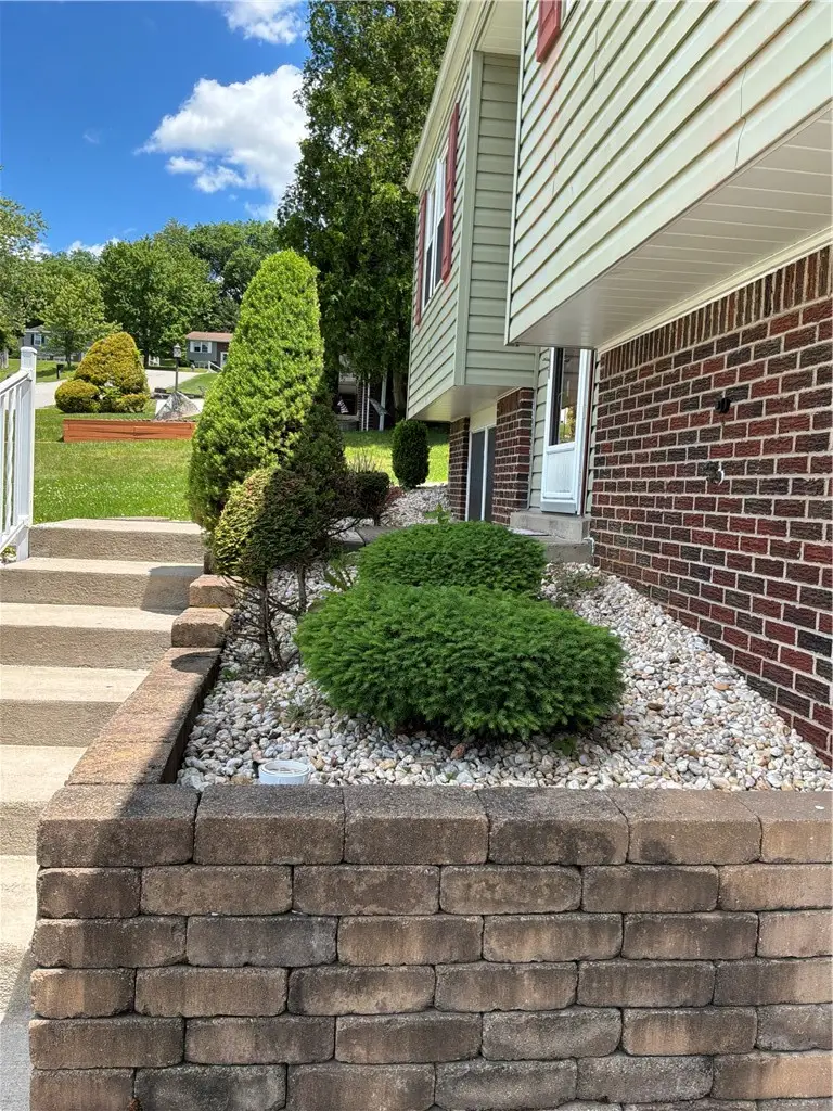 1350 Denton St, Greensburg, PA 15601 - #3