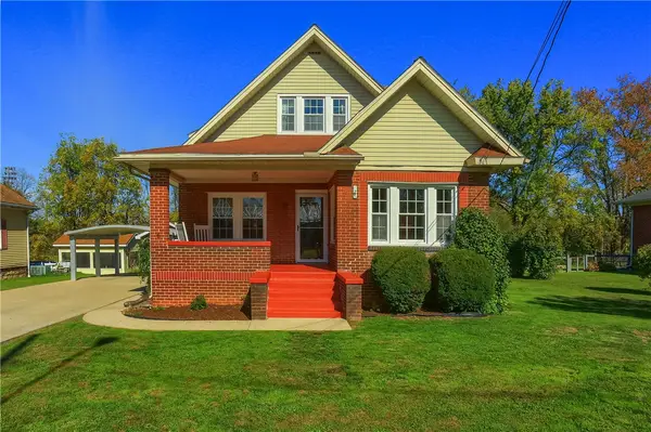 37 Bestview Ave, Bessemer, PA 16112