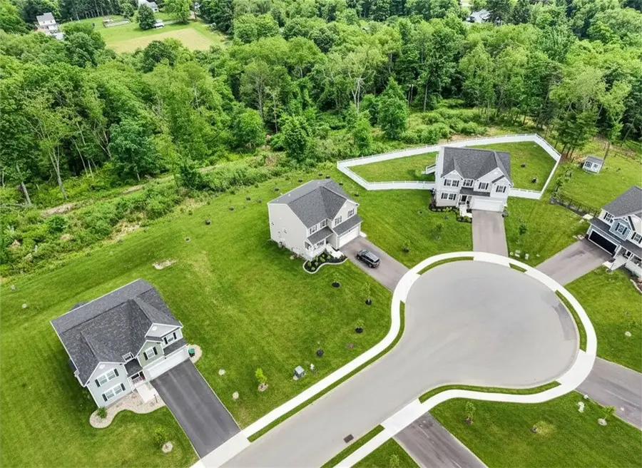5052 Chalfant Ln, Gibsonia, PA 15044 - #2