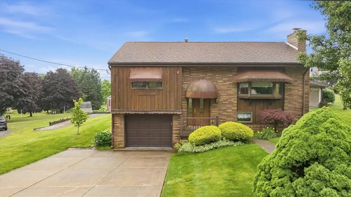 157 Gourley Ln, Monaca, PA 15061 - #1