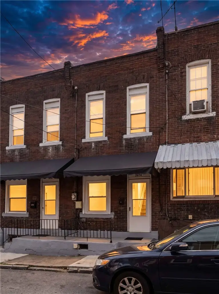 2014 Tustin St, Pittsburgh, PA 15219 - #1