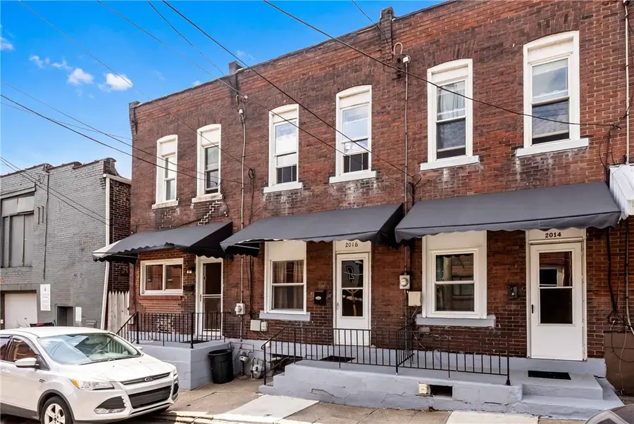2016 Tustin St, Pittsburgh, PA 15219 - #2