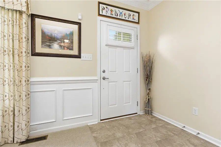 169 Cimarron Dr, Coraopolis, PA 15108 - #2