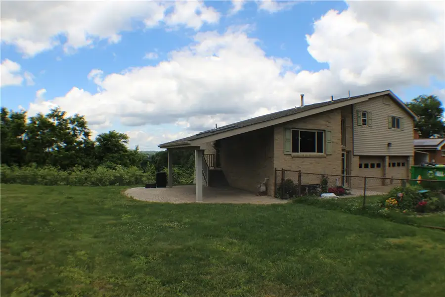 508 Beckman Dr, McKeesport, PA 15132 - #2