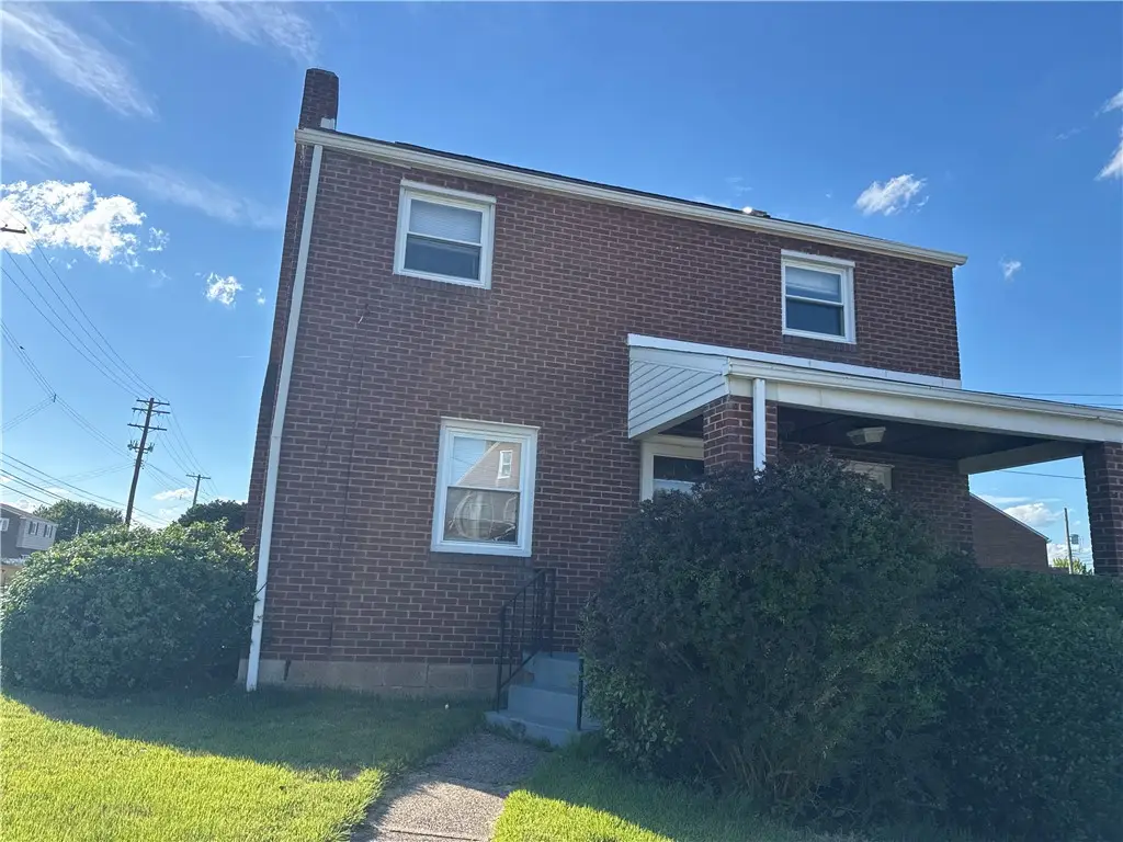 1010 Elmwood St, McKeesport, PA 15133 - #1