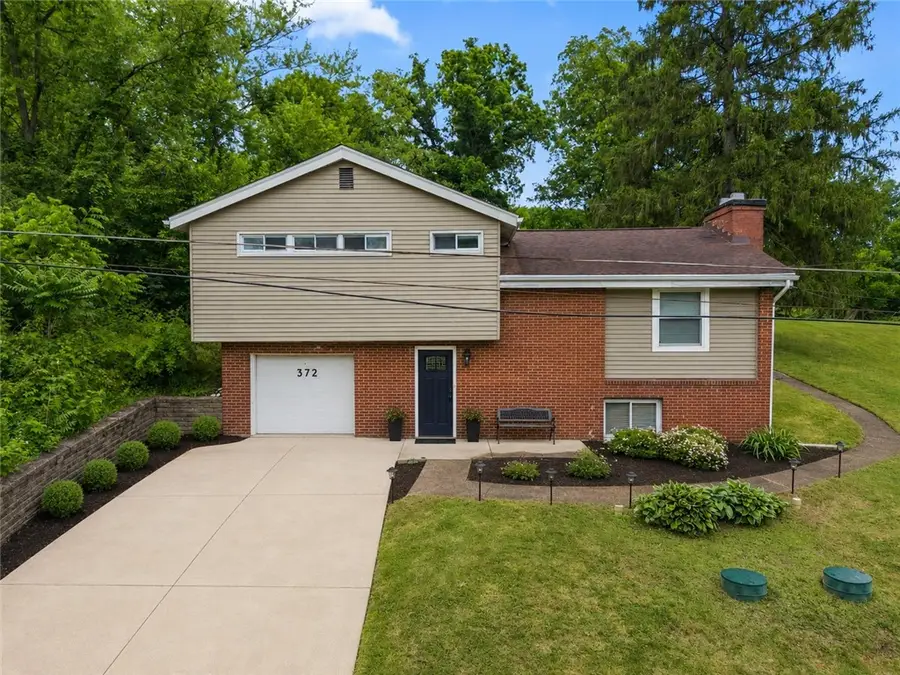 372 Chartiers Run Road, Canonsburg, PA 15317 - #2