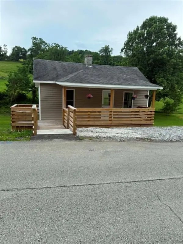 89 Old 51 Road, Perryopolis, PA 15473