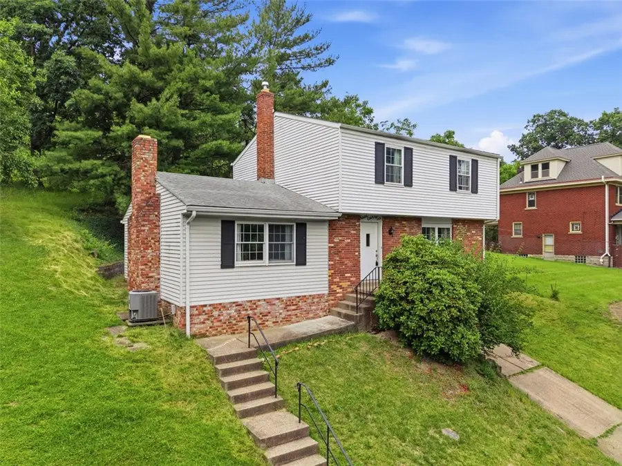 386 Old Gilkeson Road, Pittsburgh, PA 15228 - #2