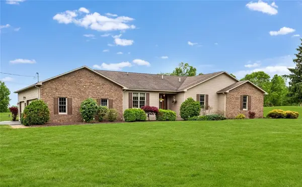 244 W Beechwood Road, Bessemer, PA 16112