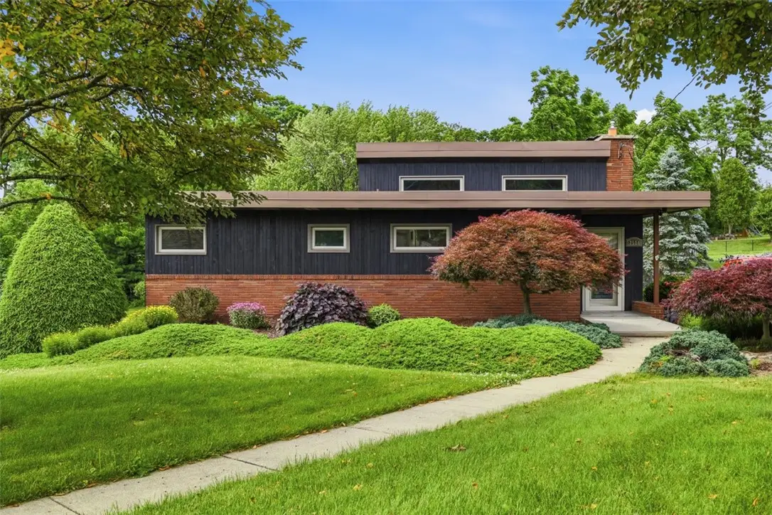 2604 Milford Drive, Bethel Park, PA 15102 - #1