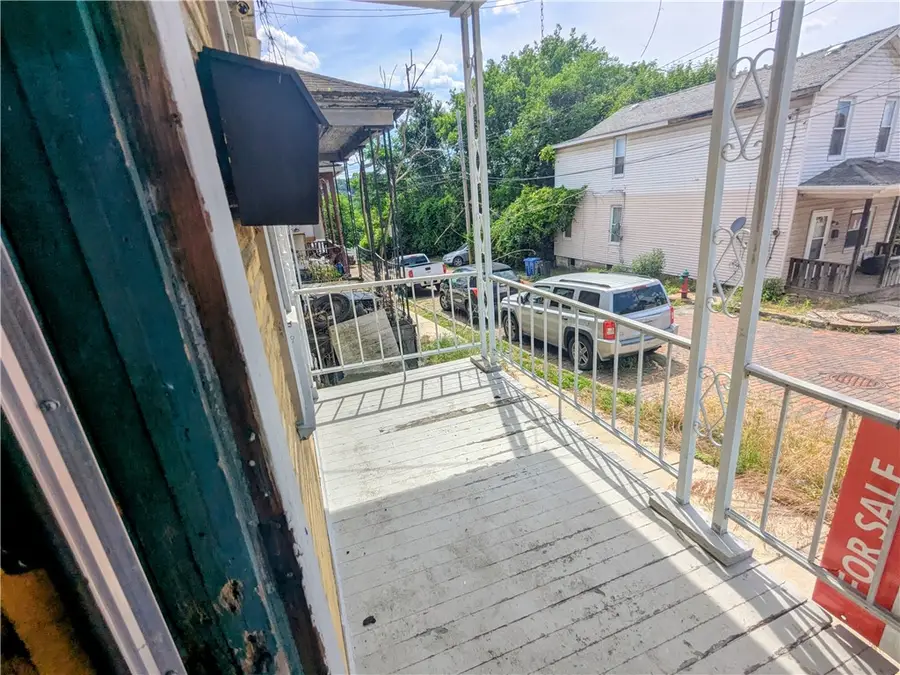 1809 Cornell St, McKeesport, PA 15132 - #2