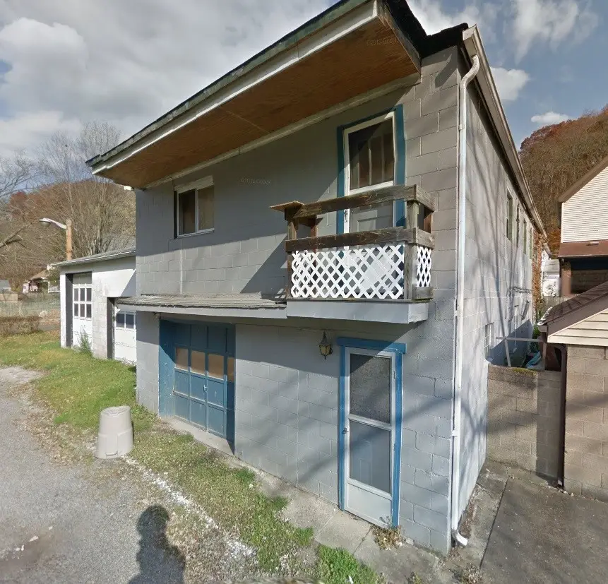1156 North Ave, Pitcairn, PA 15140 - #2