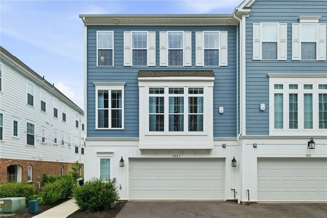 3023 Howell Dr, Bridgeville, PA 15017 - #1