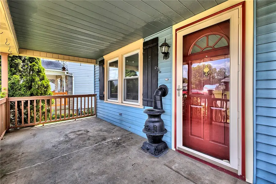 1723 16th St, Beaver Falls, PA 15010 - #3