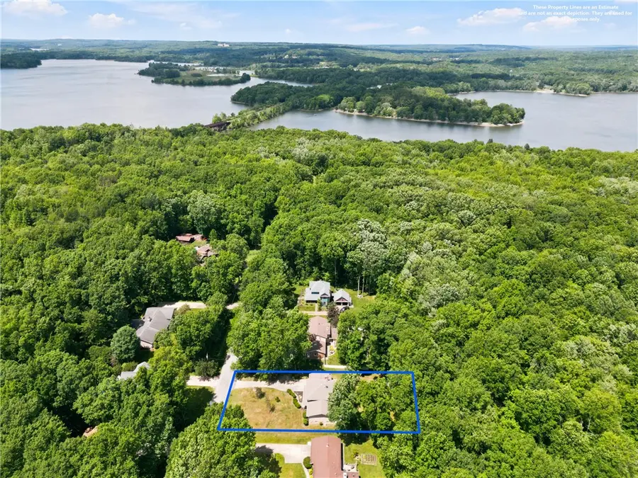 3482 Cardinal Drive, Sharpsville, PA 16150 - #2