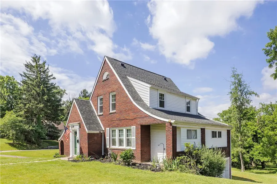 531 Springdale Dr, Pittsburgh, PA 15235 - #3