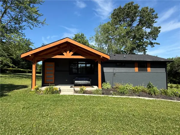 291 Simon Dr, Butler, PA 16002