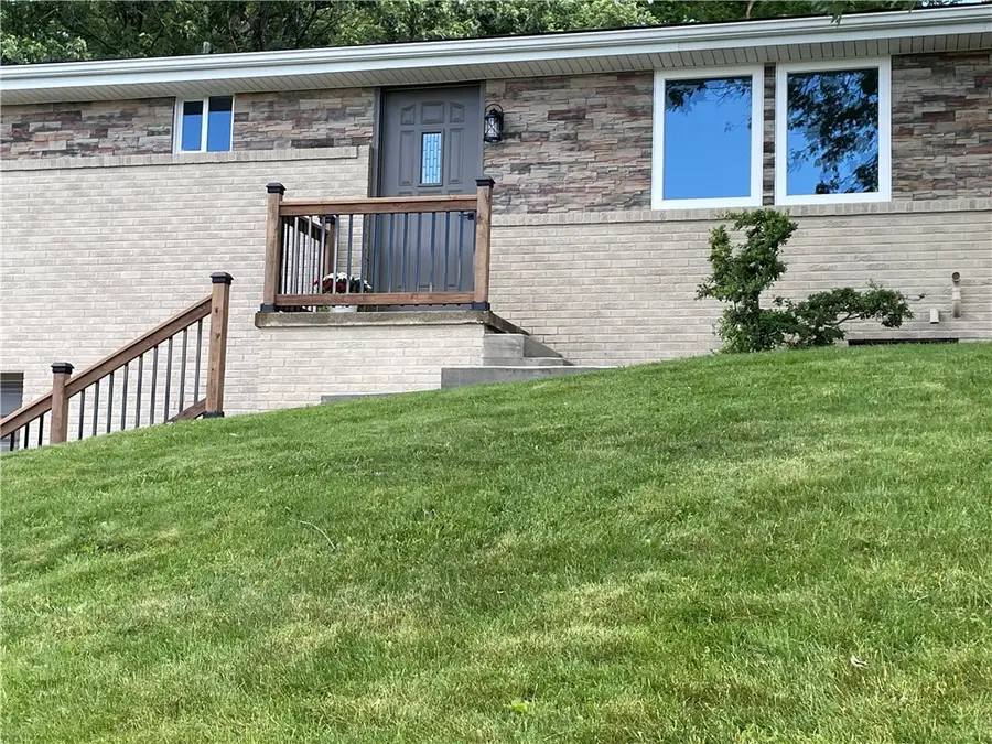 2151 The Circle, Washington, PA 15301 - #2