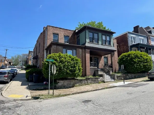 2201 Hawthorne Avenue, Pittsburgh, PA 15218 - #2