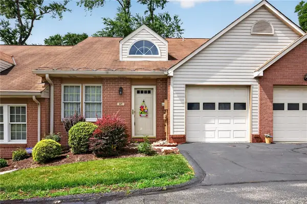 63 Hennig Dr, Pittsburgh, PA 15236