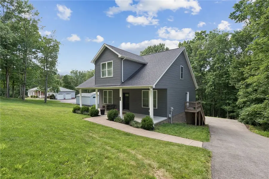 259 Echo Valley Rd, Jeannette, PA 15644 - #2