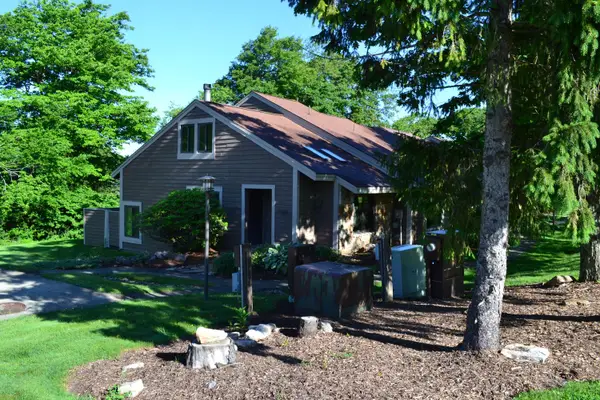 1505 Oliver Way, Hidden Valley, PA 15502
