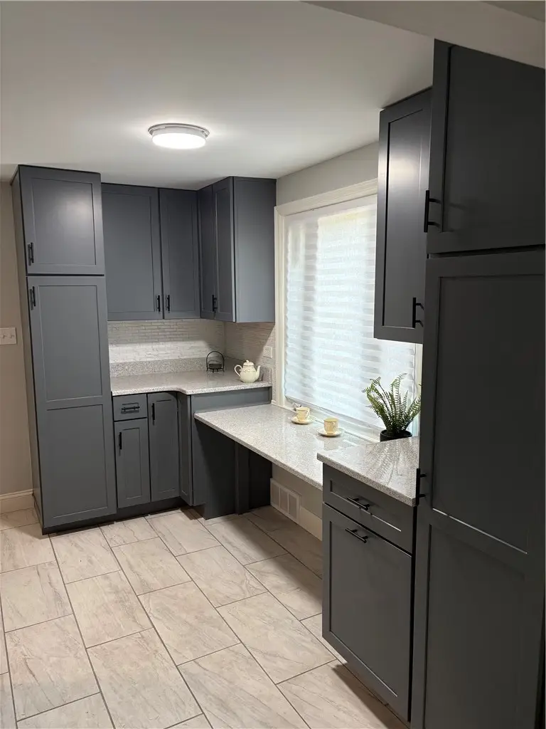 610 Thorn St, Sewickley, PA 15143 - #2