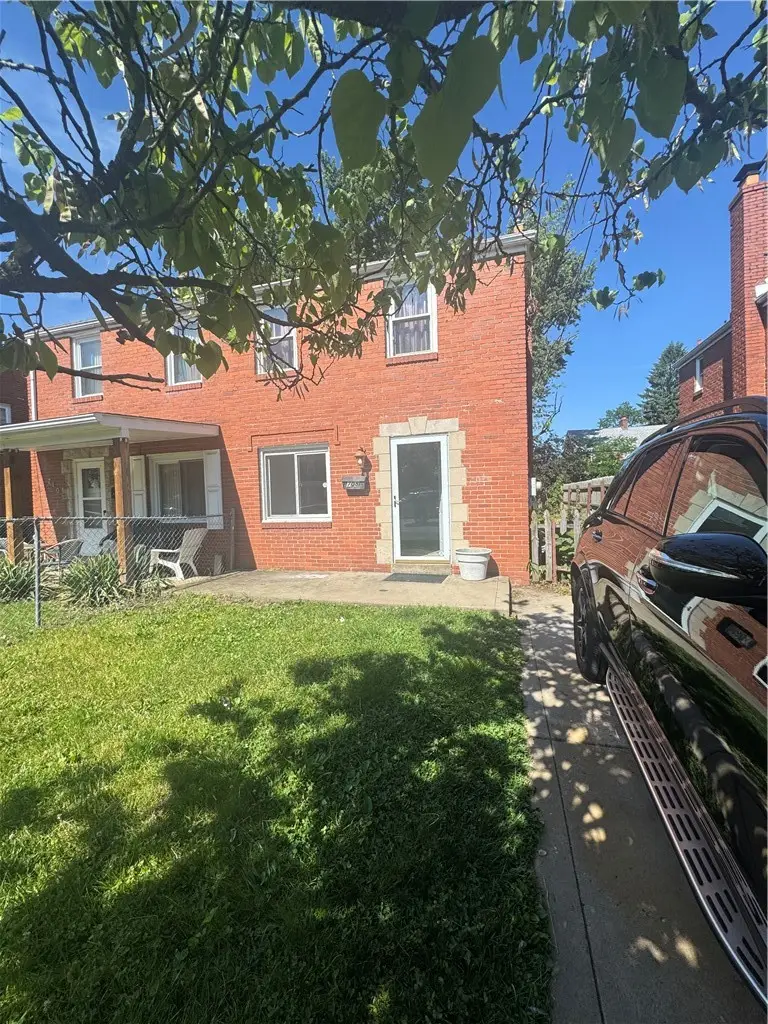 708 Shadycrest Ct, Pittsburgh, PA 15216 - #1