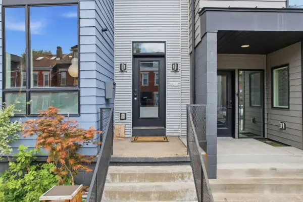 3945 Liberty Ave, Pittsburgh, PA 15224