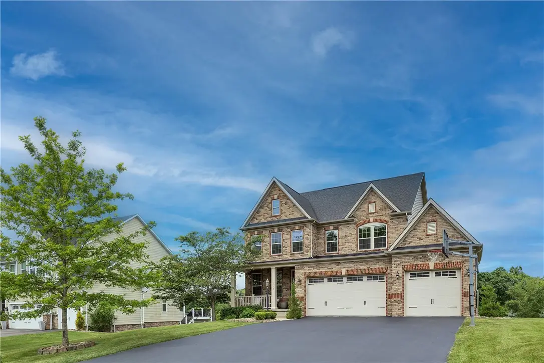 1723 Stevensan Dr, Sewickley, PA 15143 - #1