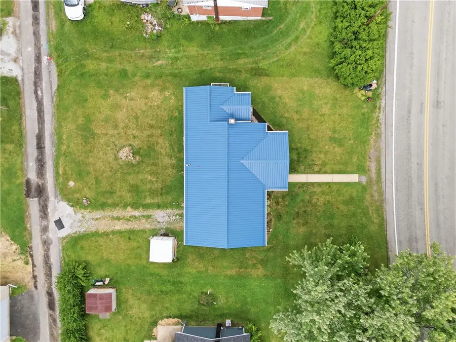 1382 Langeloth Rd, Langeloth, PA 15054 - #3