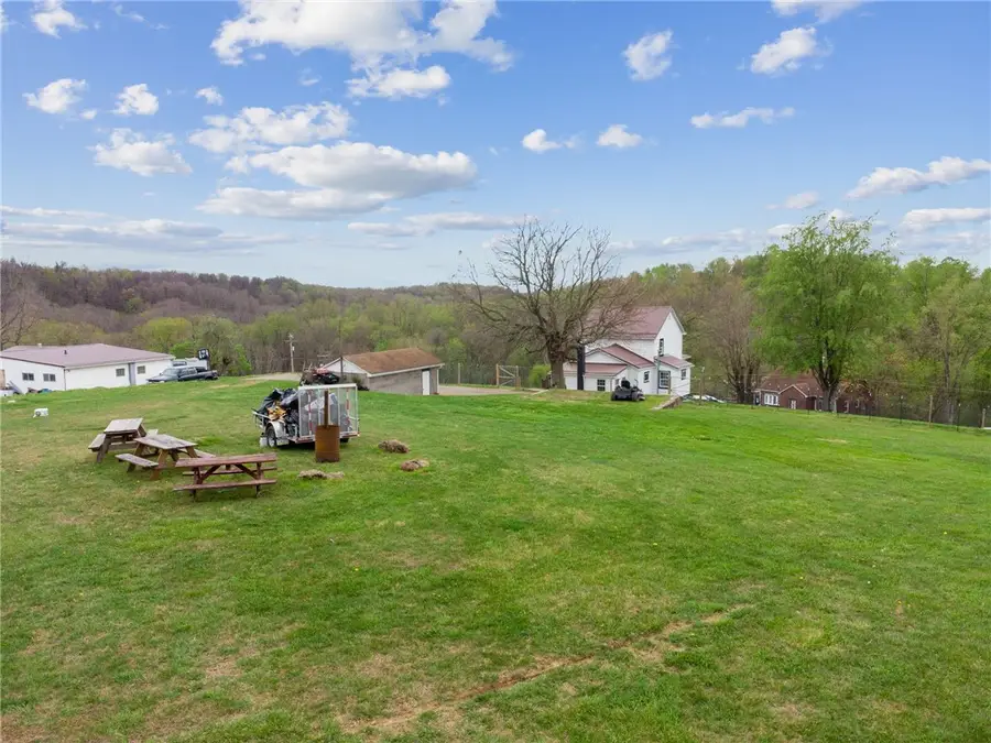 35 Bucey Rd, Burgettstown, PA 15021 - #3