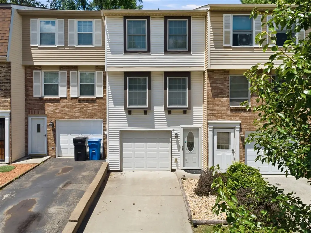 296 Huntingdon Ave, Irwin, PA 15642 - #1