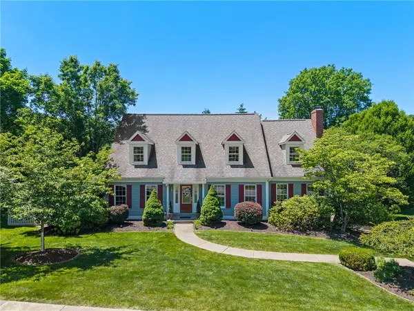 10207 Country Manor Ln, Wexford, PA 15090
